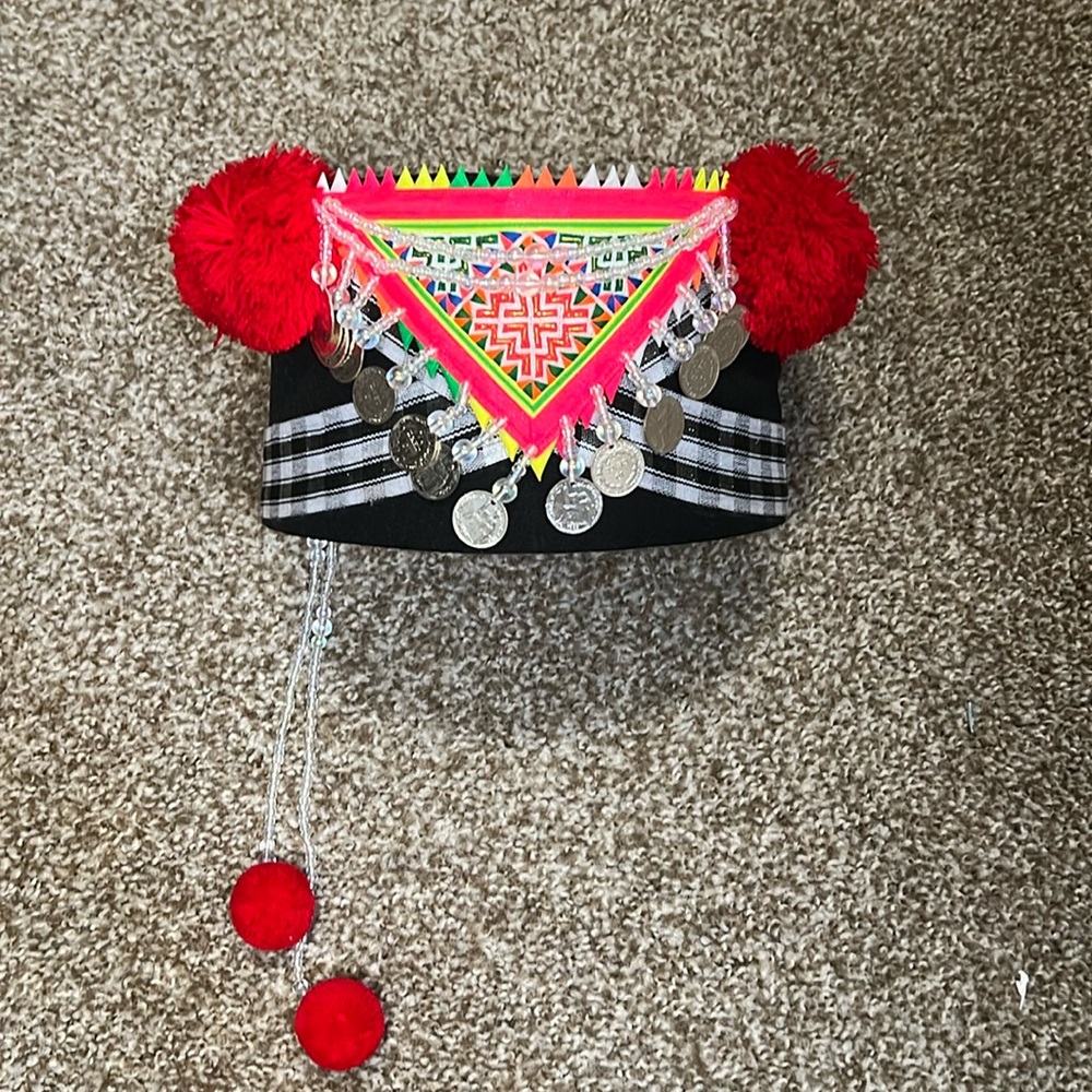 Beautiful PNM Hmong hat size 22.